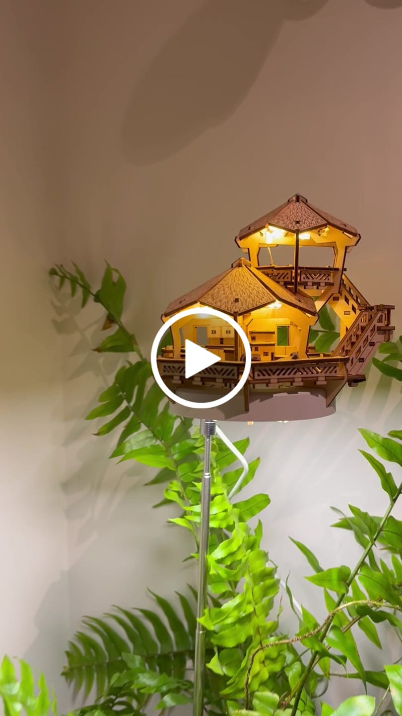 Customer video review of Island Cabana + Grow Light