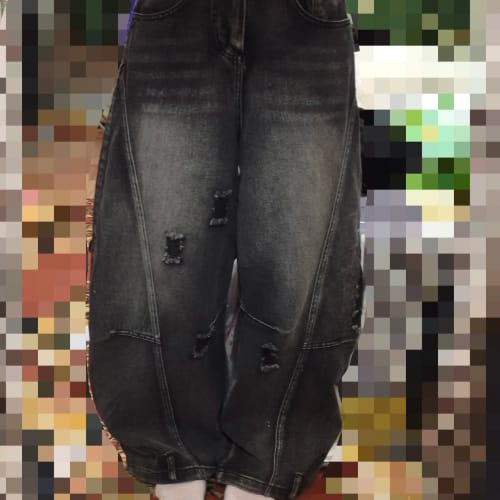 Customer photo review of 'OBSIDIAN' JEANS