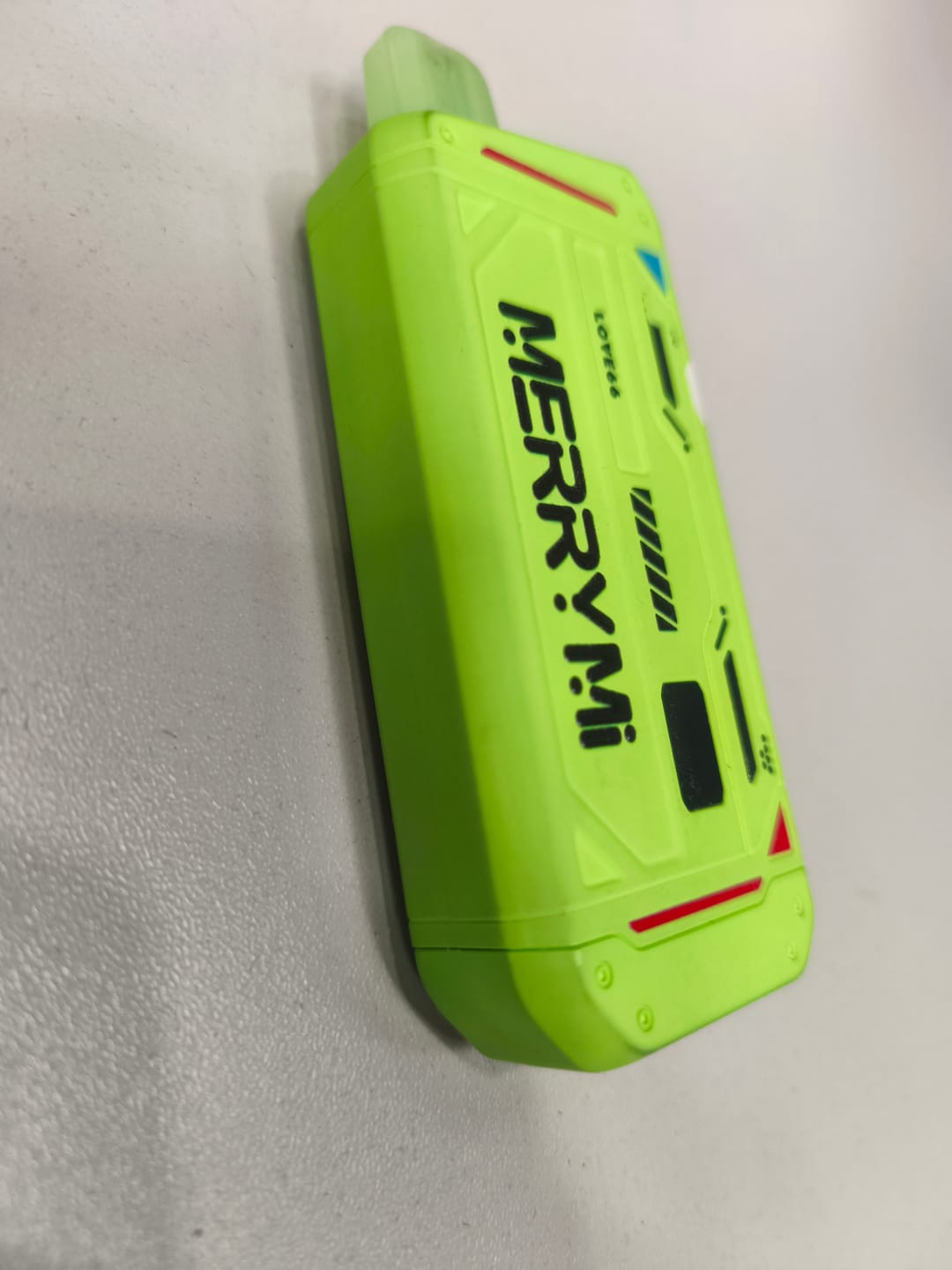 Customer photo review of Jednorazówki MERRYMI M-Mecha 16K Buchów - E papieros 3%