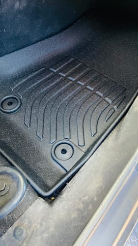 Customer photo review of Pisos Calce Perfecto JEEP Wrangler JK 4 puertas años 2014 al 2017