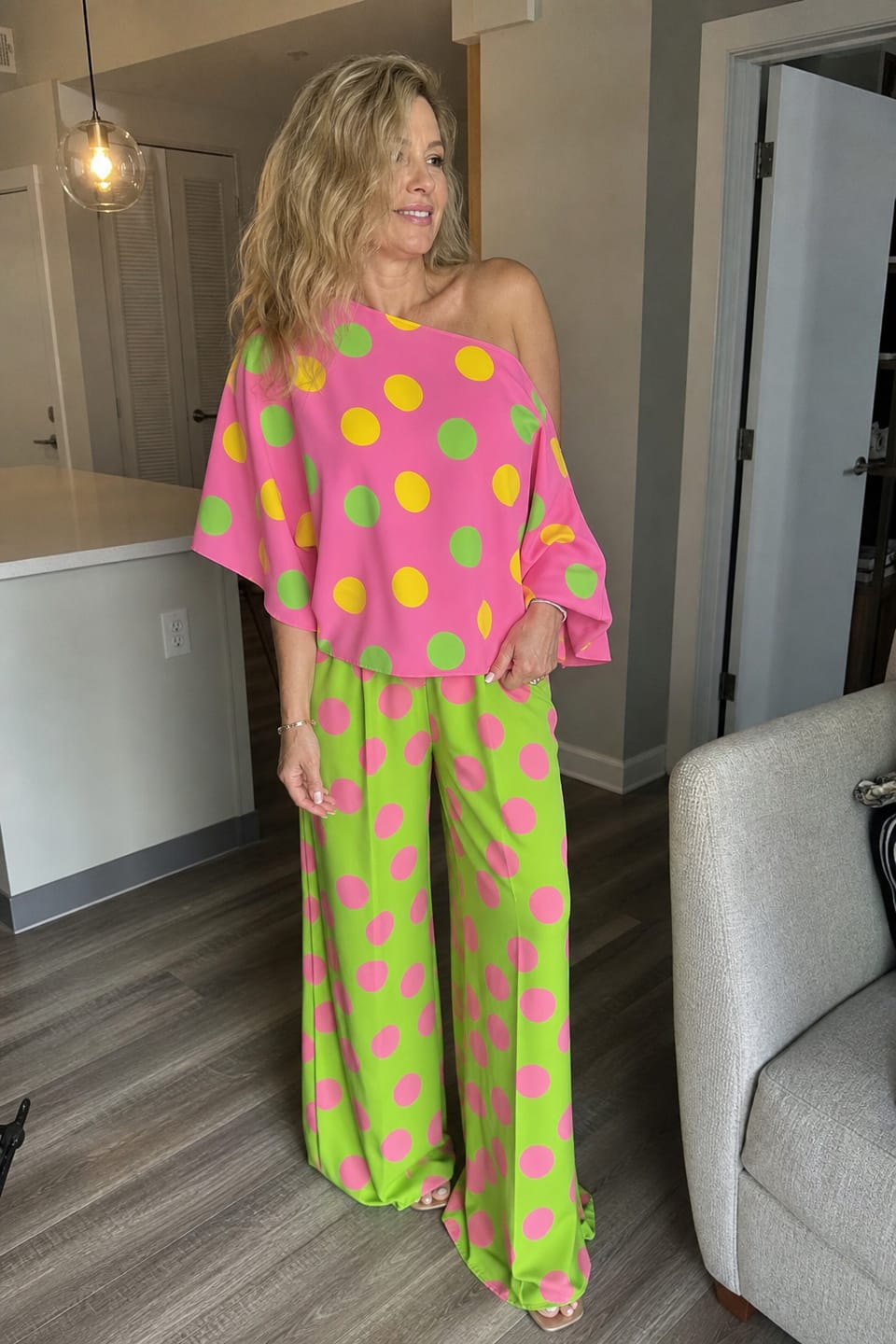 Customer photo review of Loose Wide Leg Buttoned Pockets Polka-Dot Pants Trousers