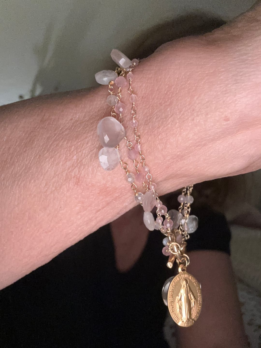 Customer photo review of Bracelet de La Bonne Mère