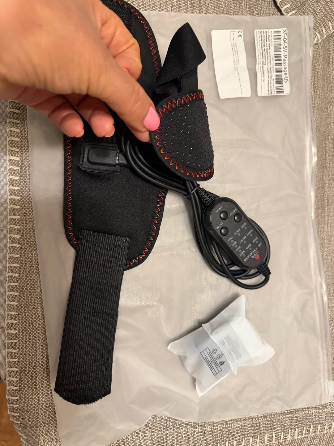 Customer photo review of Rehabix™ Muñequera Térmica para Manos que Llevan Demasiado Tiempo Sufriendo