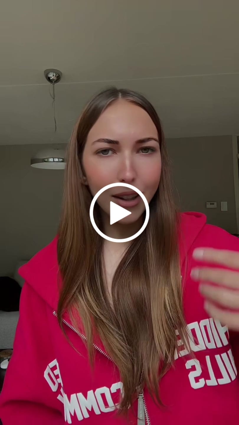 Customer video review of GATED COMMUNITY SHORTS RASPBERRY RED