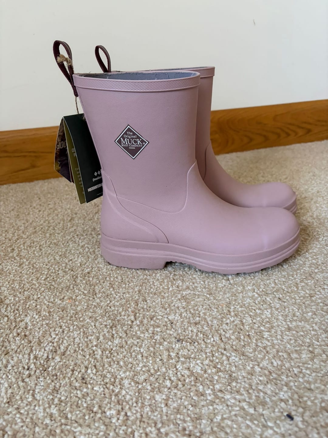 Customer photo review of Women's Rainscape Short Boots