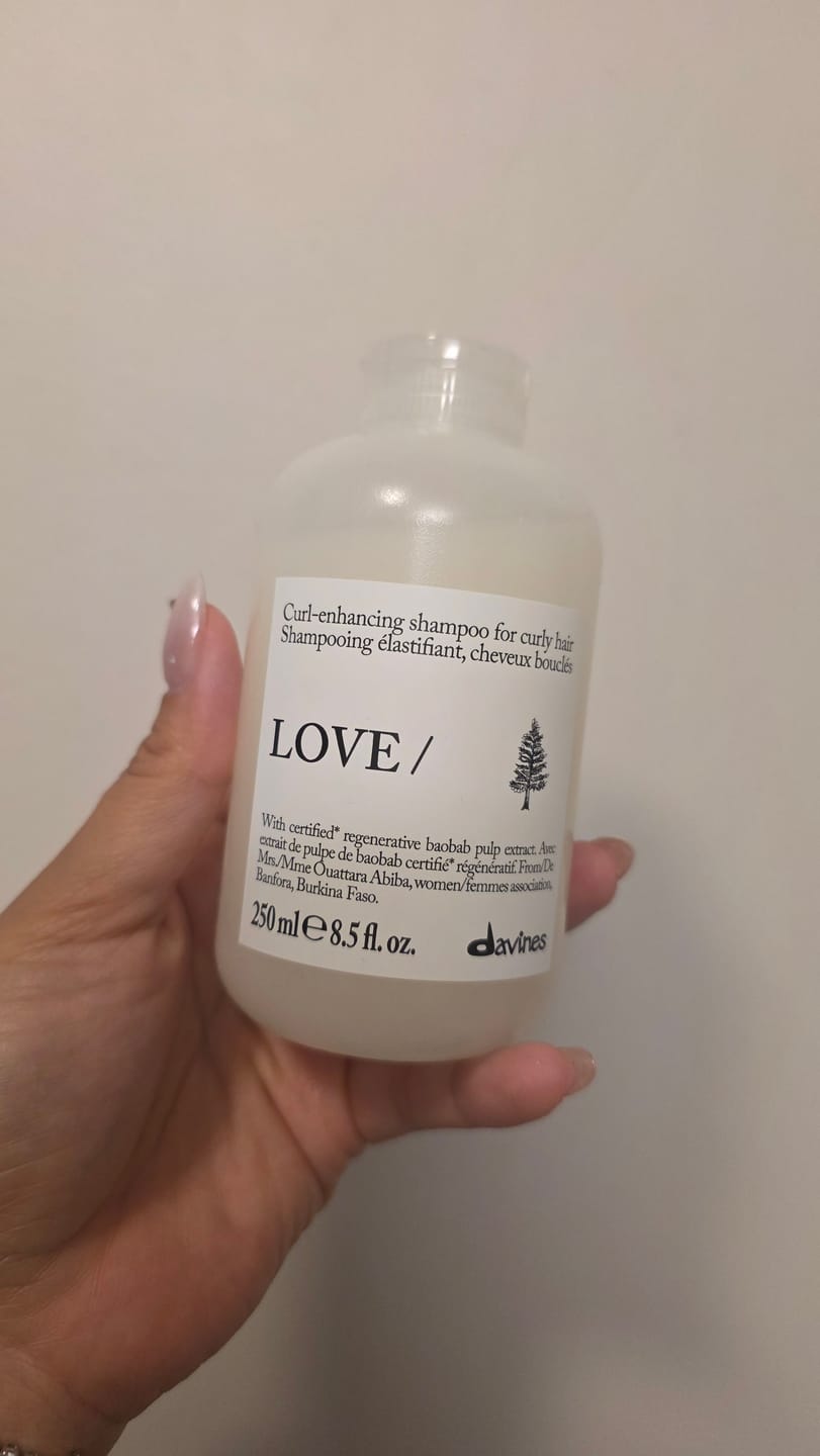 Customer photo review of LOVE CURL Shampoo