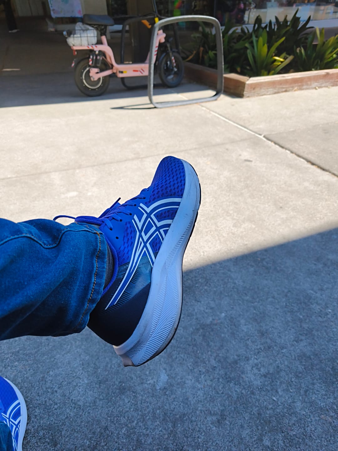 Customer photo review of Asics Patriot 14 Hombre Cobalt Burst White