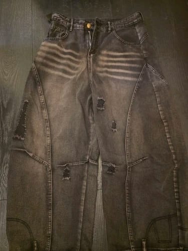Customer photo review of 'OBSIDIAN' JEANS