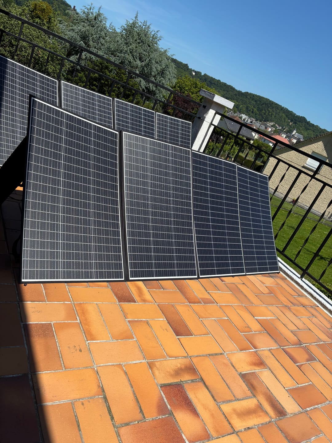 Customer photo review of ALLPOWERS SP037 Panneau Solaire Portable 400W
