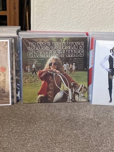 Customer photo review of Janis Joplin's Greatest Hits Vinyl - Good