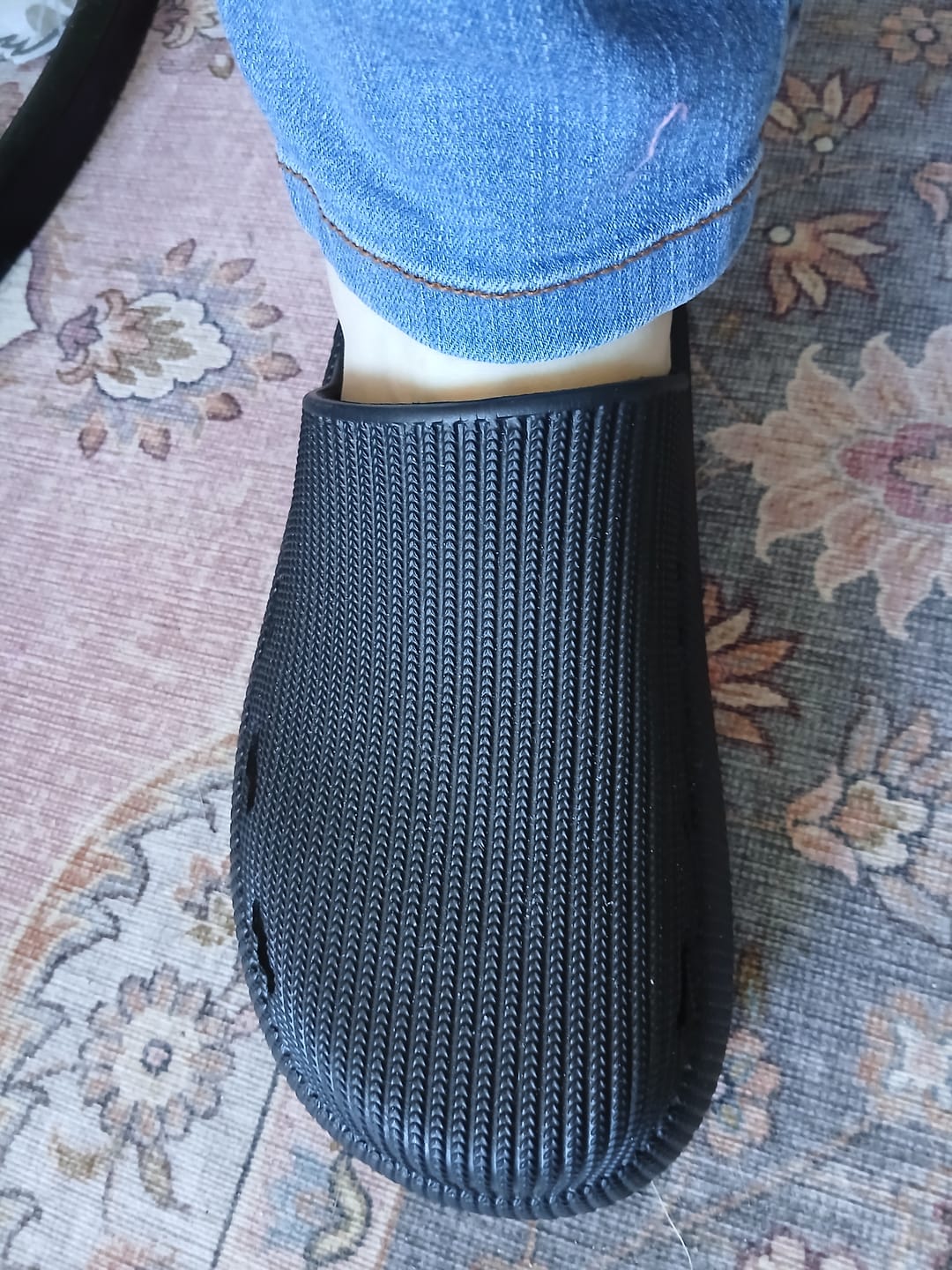 Customer photo review of HappyClogs Strapless