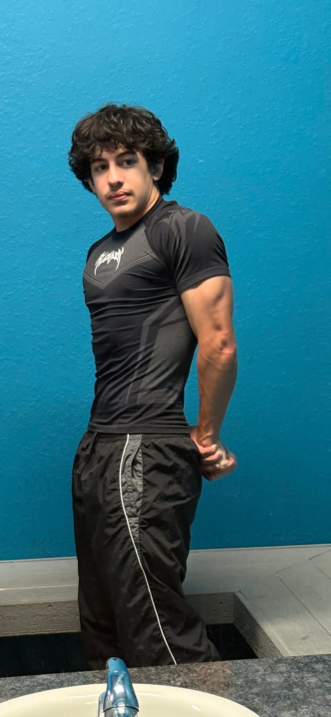 Customer photo review of 4041 - Warrior Compression Tees