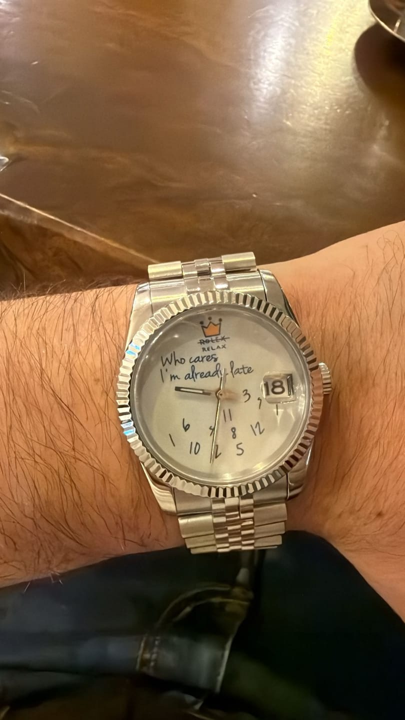 Customer photo review of EONDATE CLASSIC WATCH