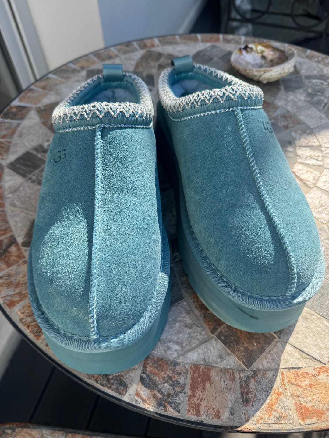 Customer photo review of Ugg Tazz 2025