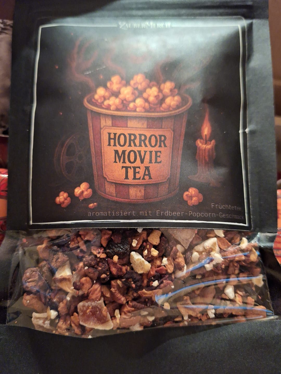 Customer photo review of Horror Movie Tea – Früchtetee mit Erdbeer-Popcorn-Geschmack | Halloween Tee