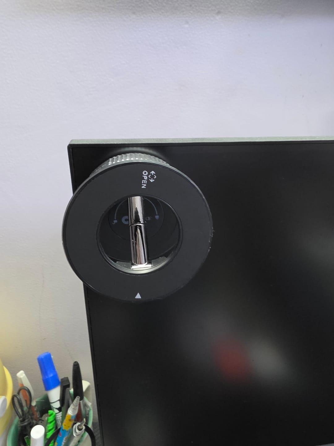 Customer photo review of 360° MagPro Magnetic Phone Holder by Casence