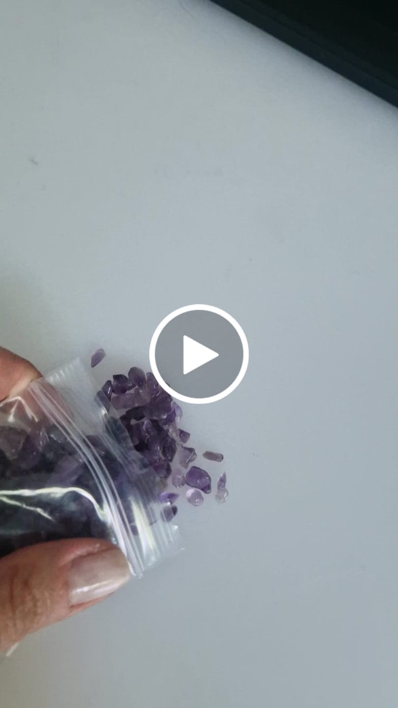 Customer video review of CHIPS DE AMATISTA