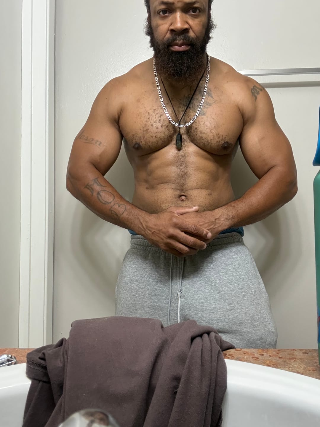 Customer photo review of Myostatin Inhibitor Muscle Builder - MYO-11