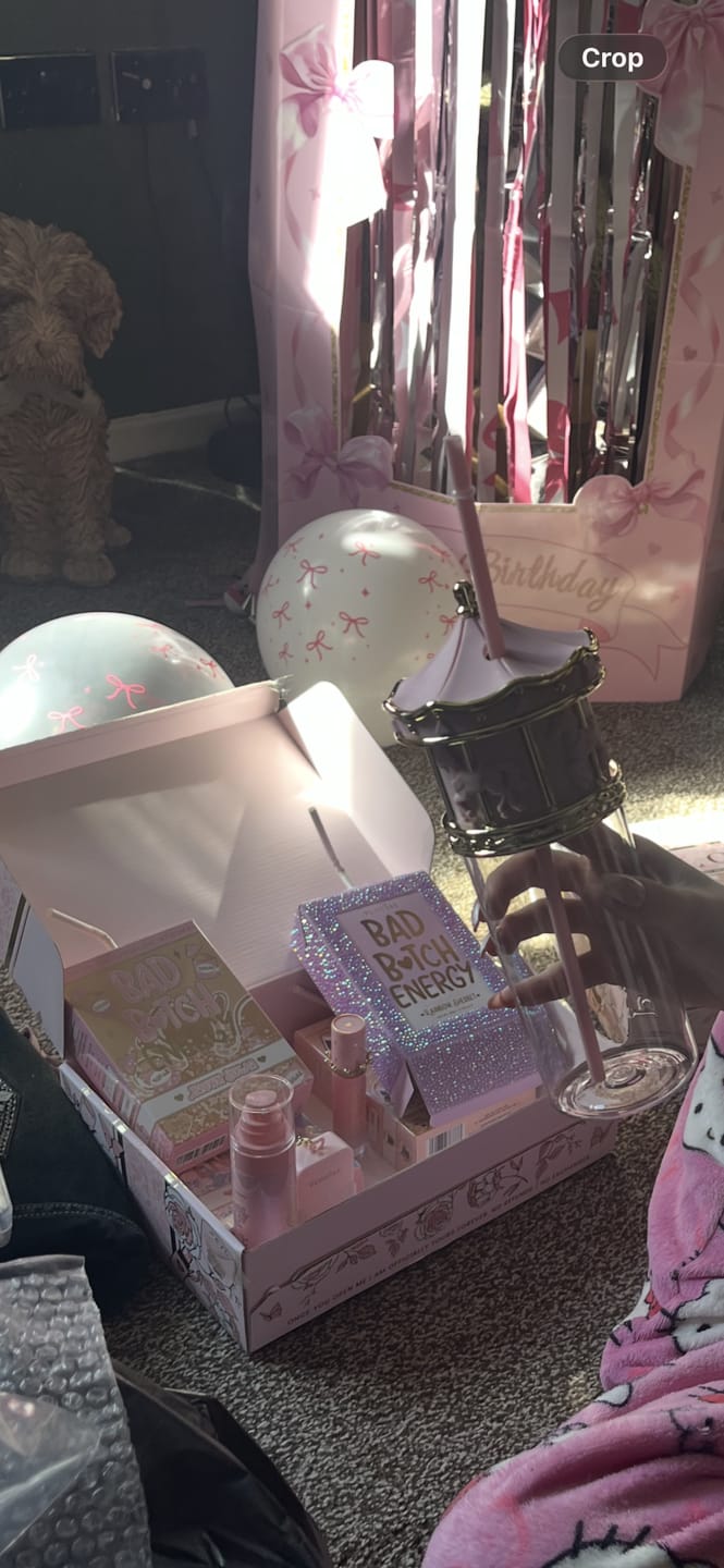 Kundebildeanmeldelse av Milkshake Cup Mystery Bundle