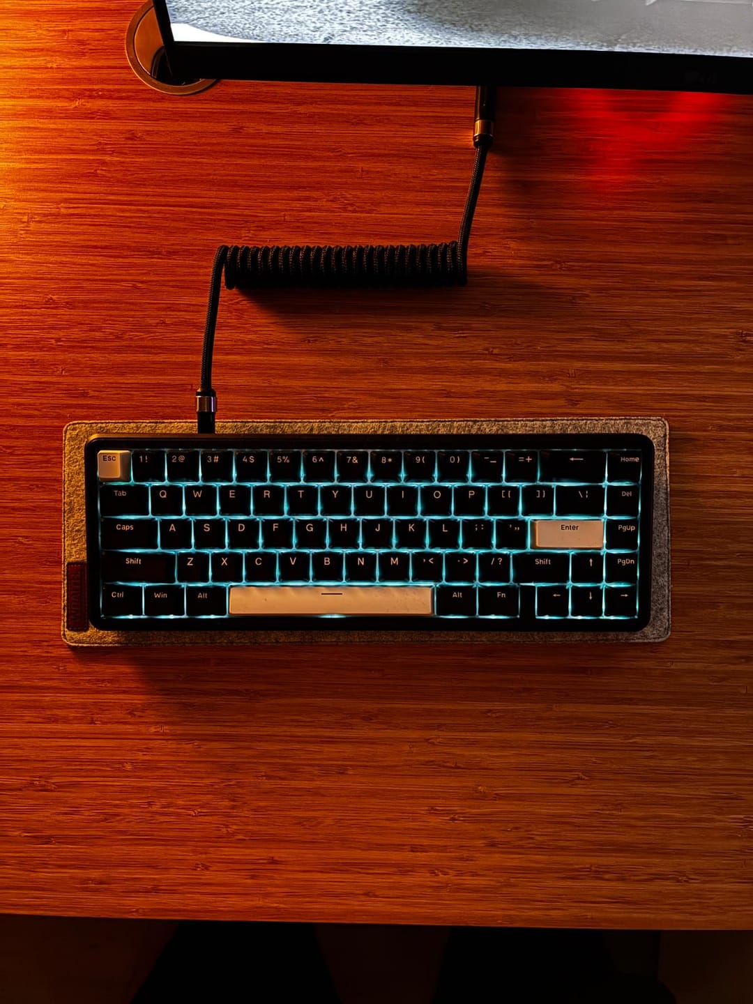 Customer photo review of Wraith Klavye Matı