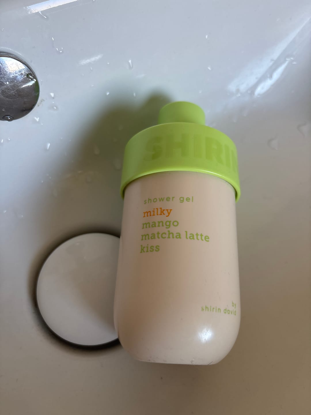 Customer photo review of Shower Gel Milky Mango Matcha Latte Kiss