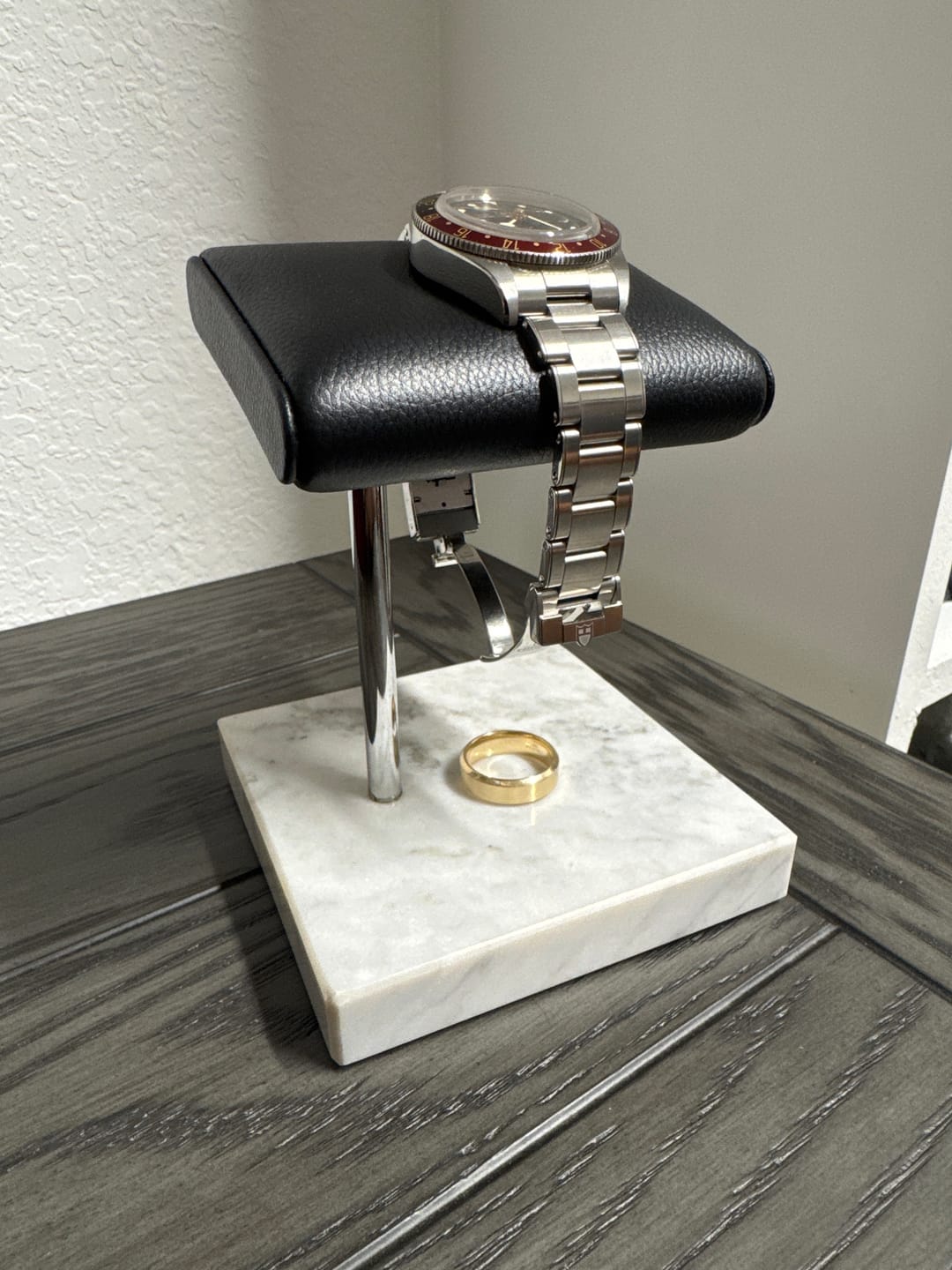 Customer photo review of The Watch Stand - Single - White & Silver