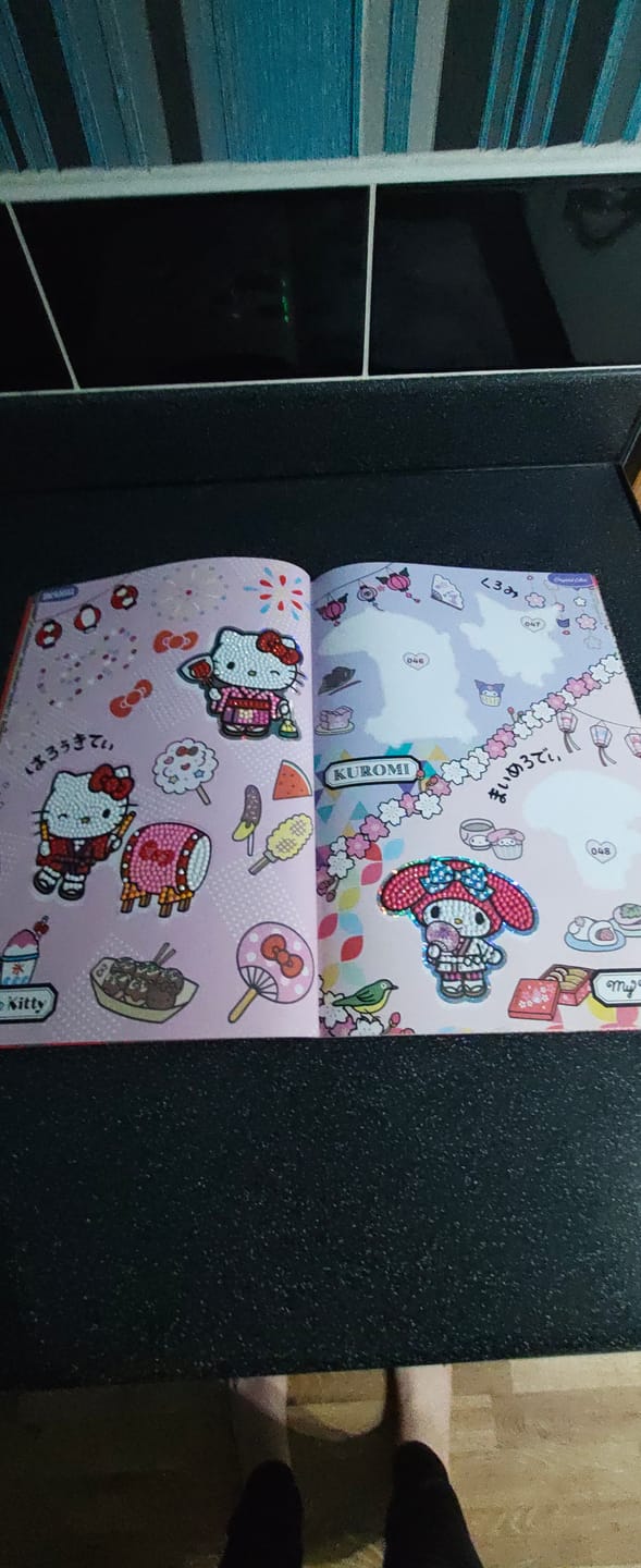 Customer photo review of Hello Kitty And Friends Crystal Art Sticker Album - Starter Pack