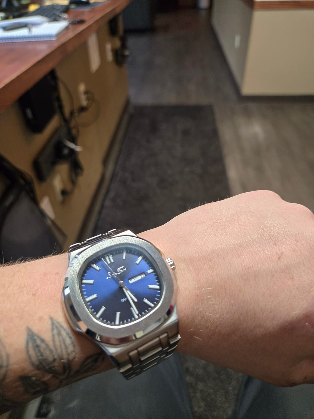 Customer photo review of Lucky Fours® Brone