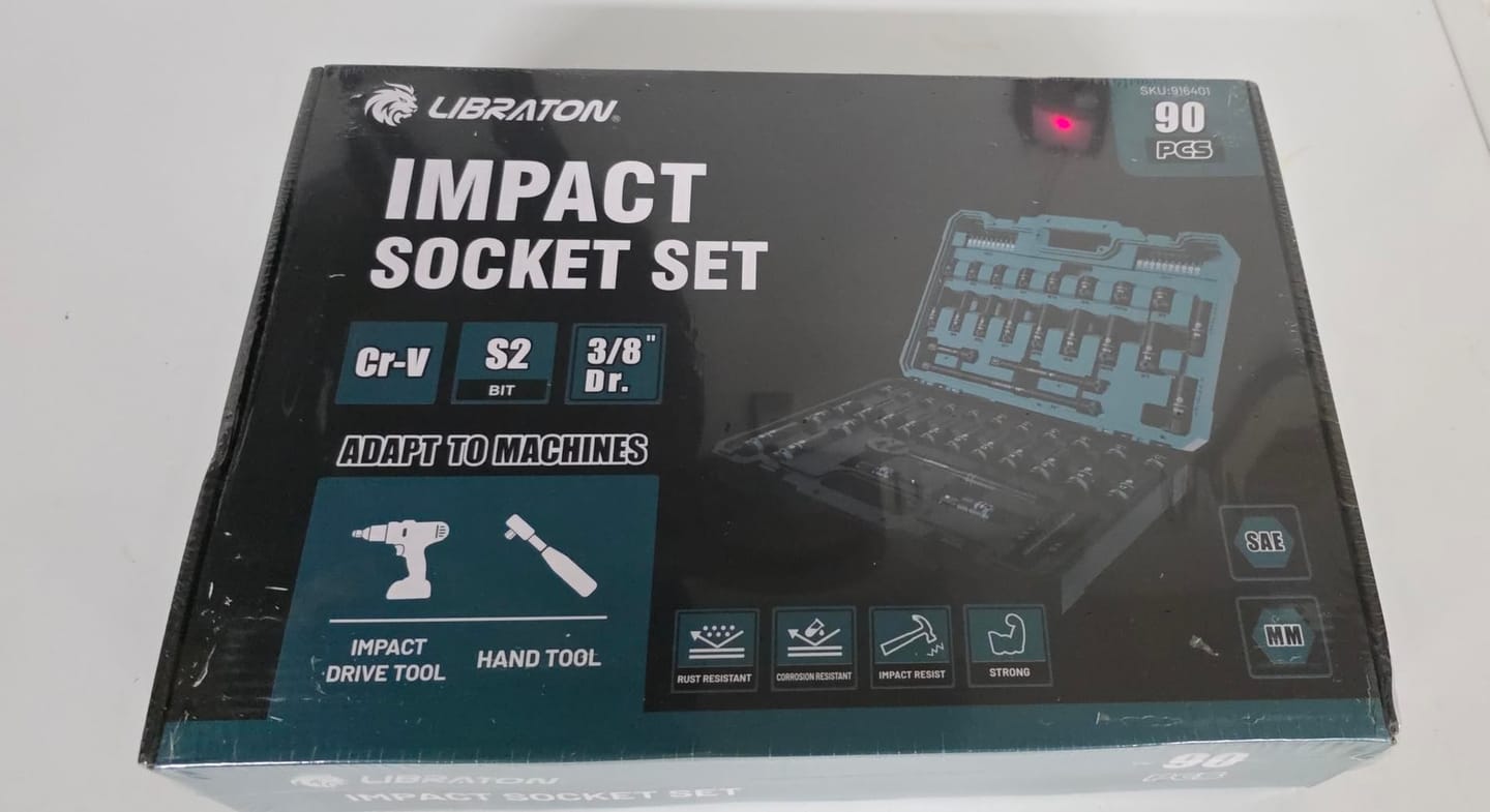 Customer photo review of Libraton 90PCS 3/8" Drive Master Impact Socket & Ratchet Set - Product Description