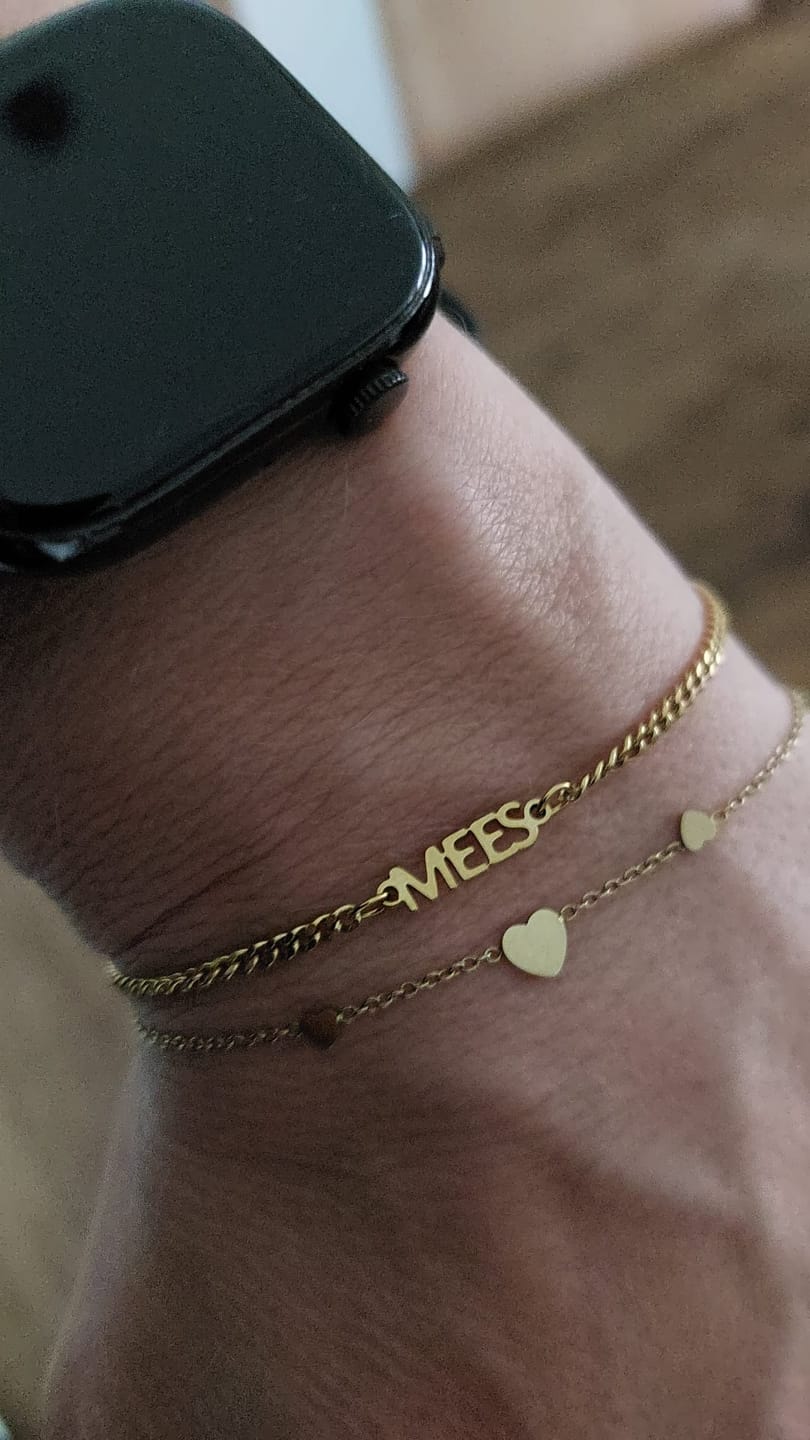 Customer photo review of Gepersonaliseerde armband met naam