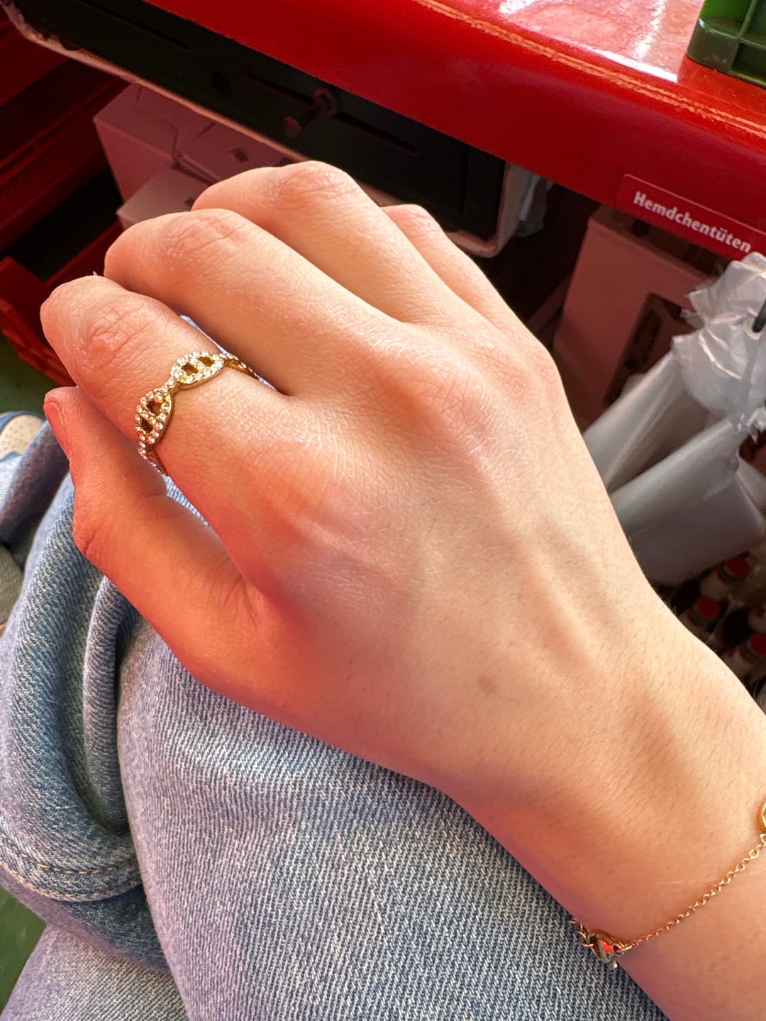 Customer photo review of Pave Flow Deluxe Ring 14K Vergoldet