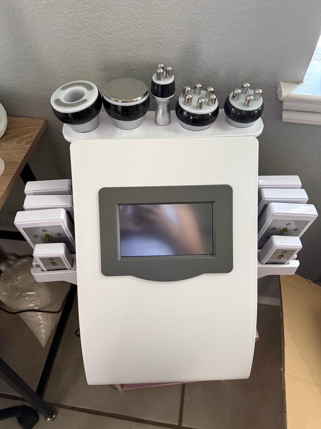 Customer photo review of 40K Cavitation Machine 6 In 1 For Fat Blasting