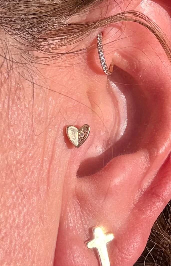 Customer photo review of Eternity Pavé Clicker Gold