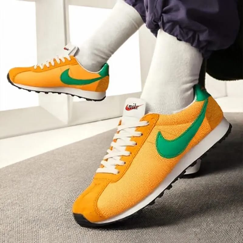 Customer photo review of Nike LD-1000 Laser Orange