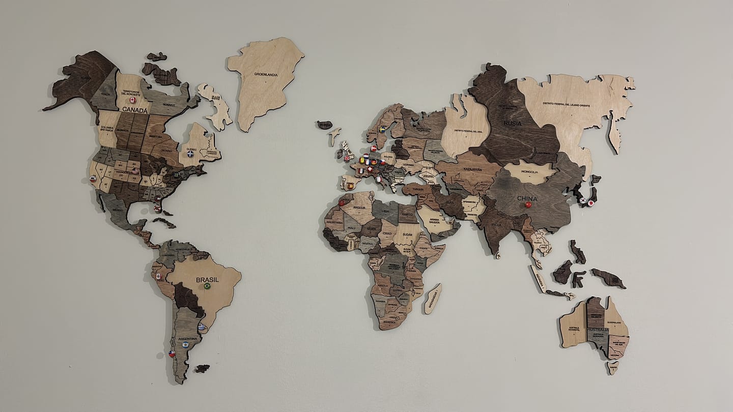 Customer photo review of 3D Wooden World Map Smokey