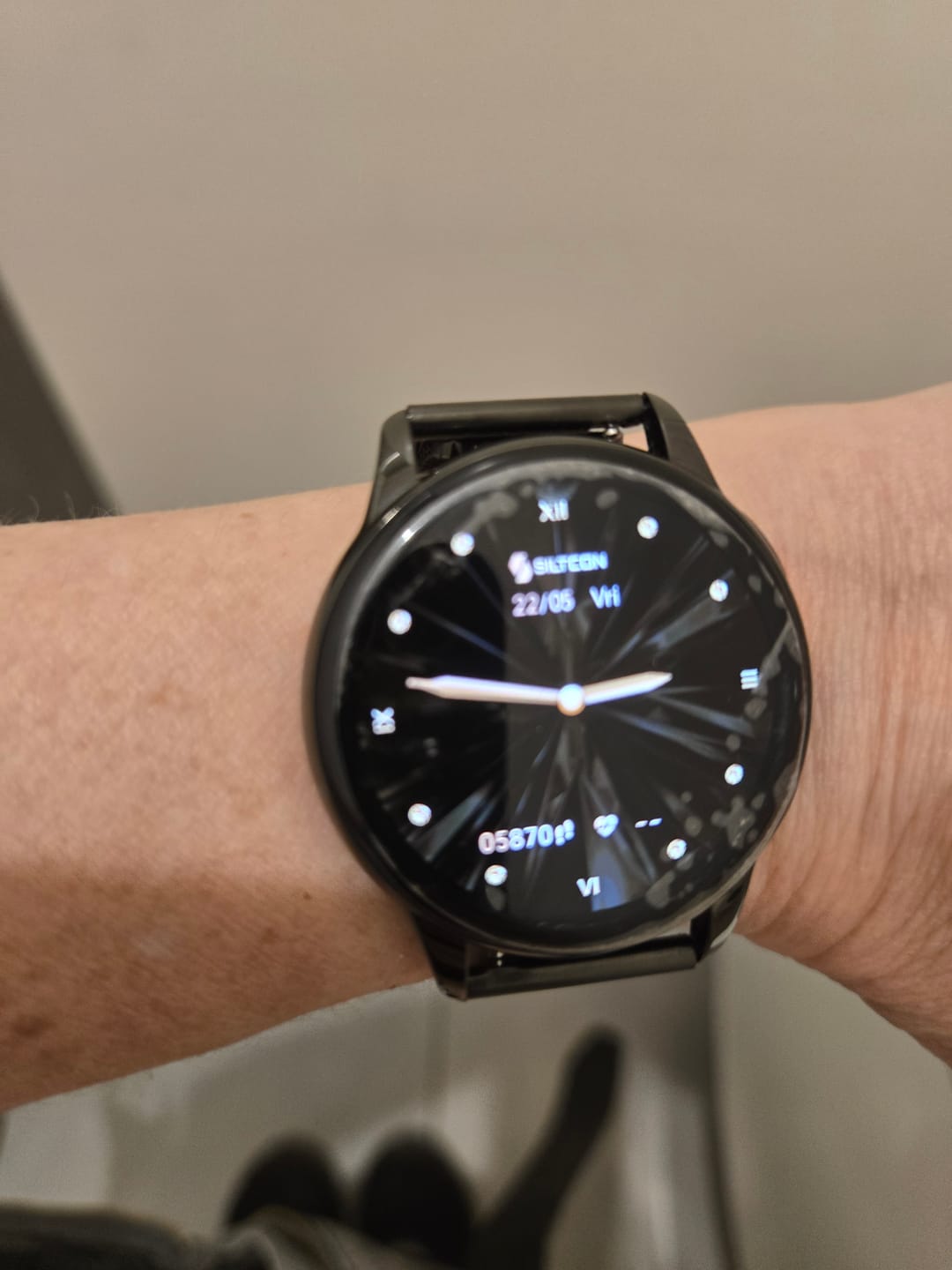 Customer photo review of Siltcon® Auréa Smartwatch Dames Zwart