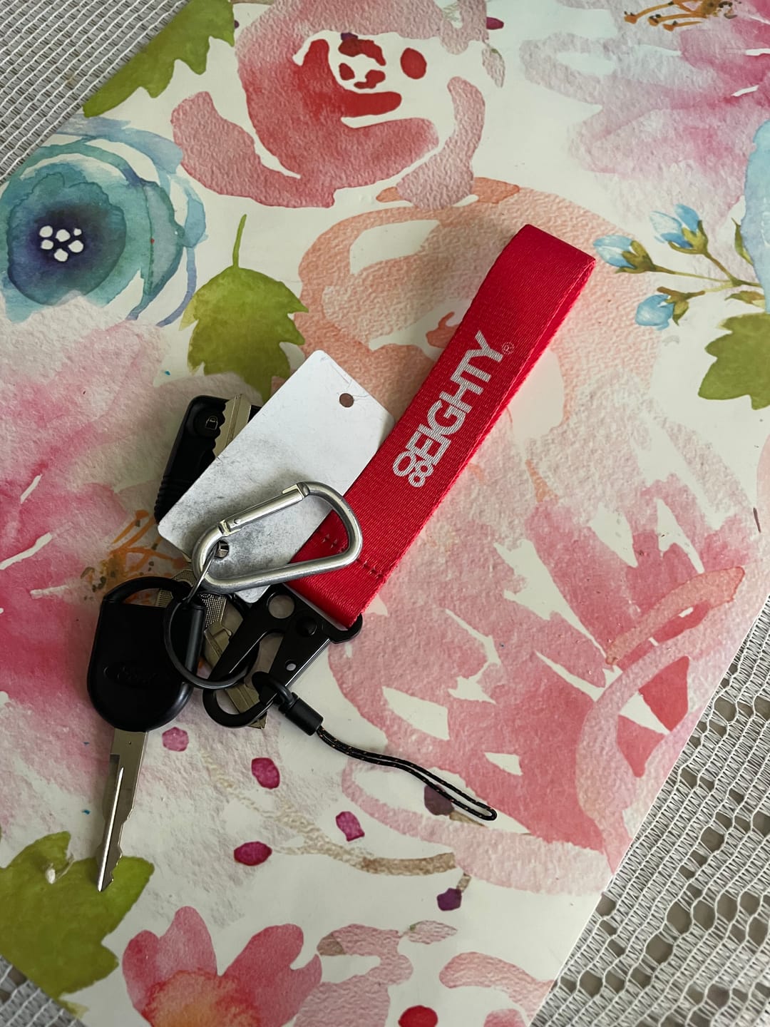 Customer photo review of 80Eighty® Remove Before Launch WristStrap