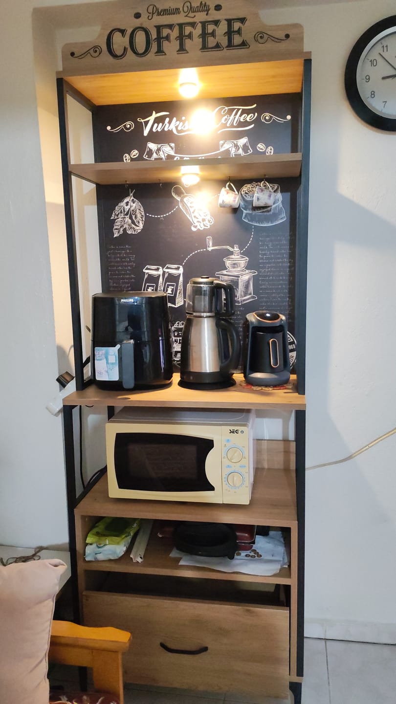 Customer photo review of Rani JE154 Işıklı Kahve Köşesi Çekmeceli Çok Amaçlı Mutfak Dolabı Sepet Ceviz