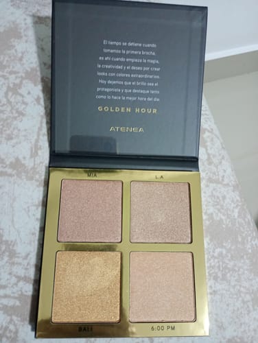 Customer photo review of PALETA DE ILUMINADORES | GOLDEN HOUR