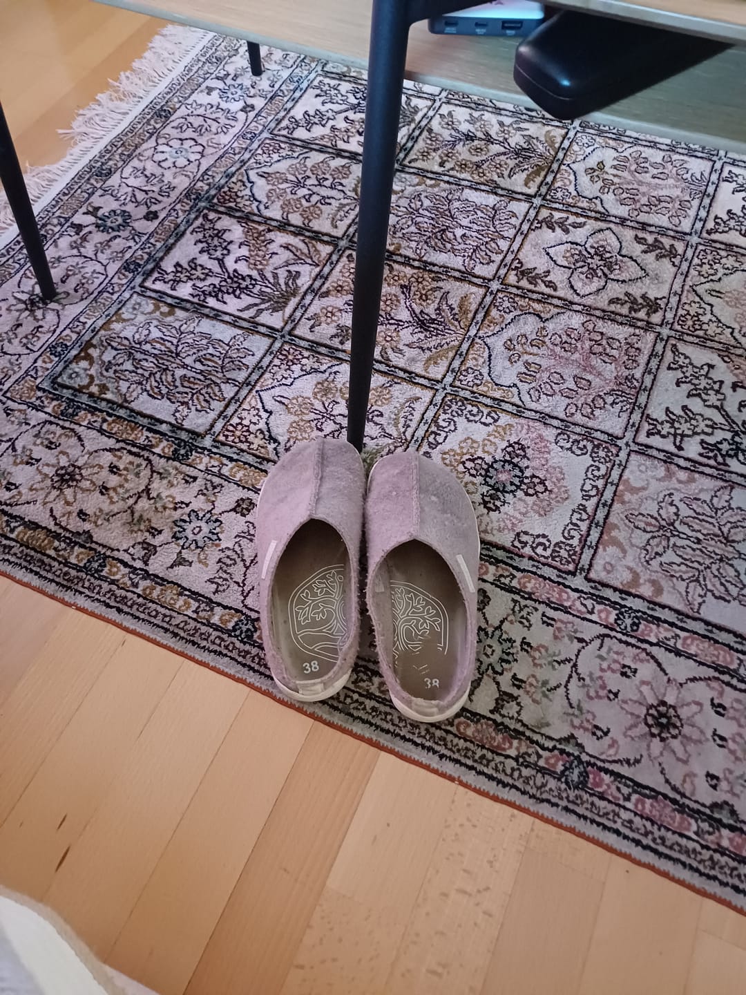 Customer photo review of Vaistoa Toive -paljasjalkatossut