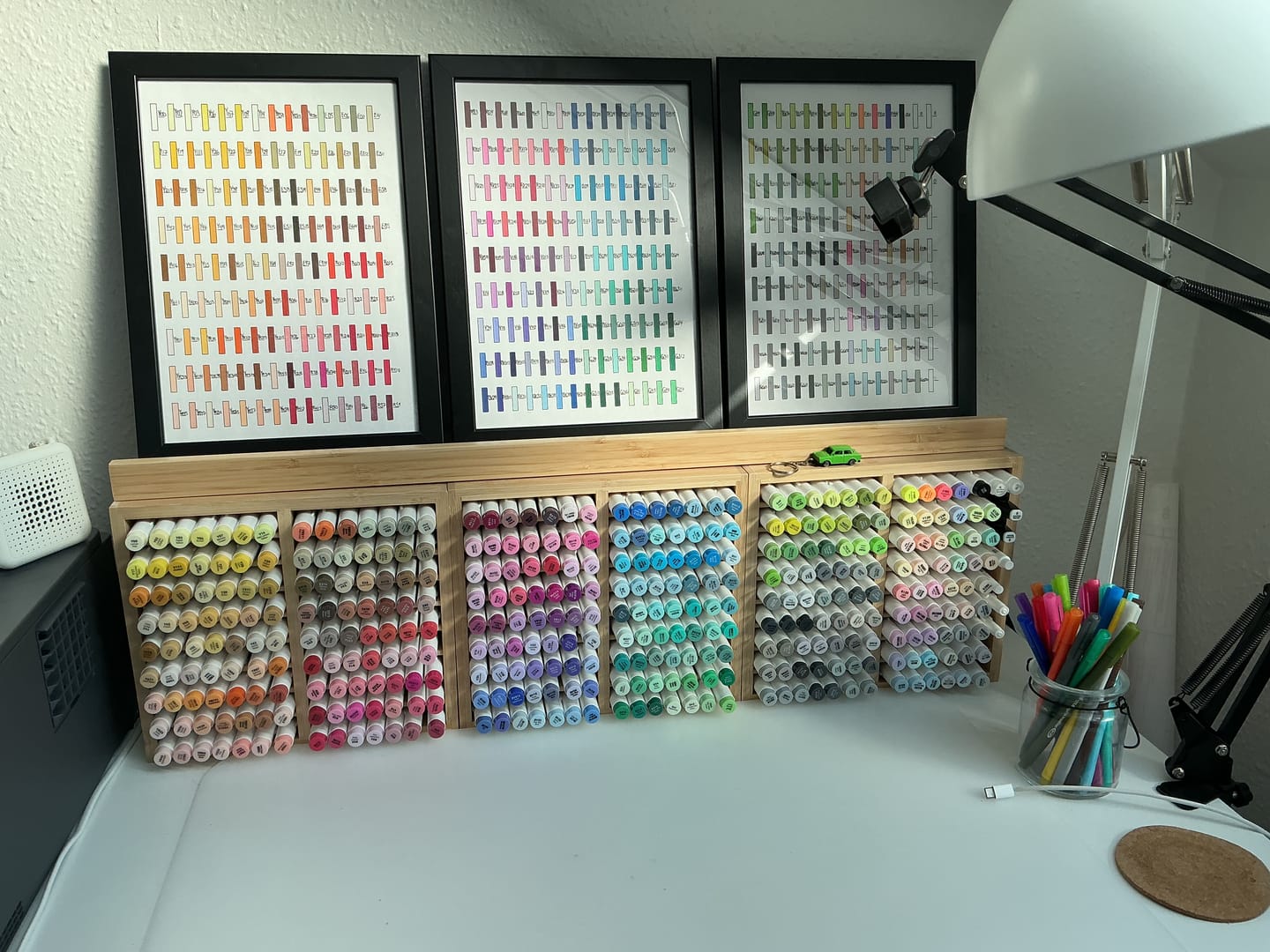 Customer photo review of Ohuhu Bamboo Marker Organizer (Europe Only)