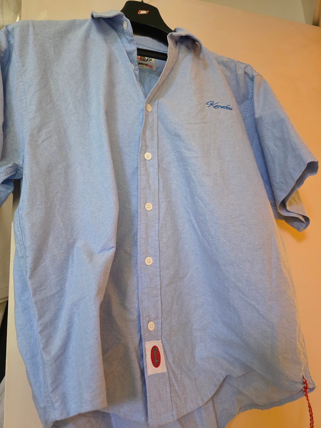 Customer photo review of Cleanfit　赤ヒモ付き刺繍入りオックスフォード半袖シャツ