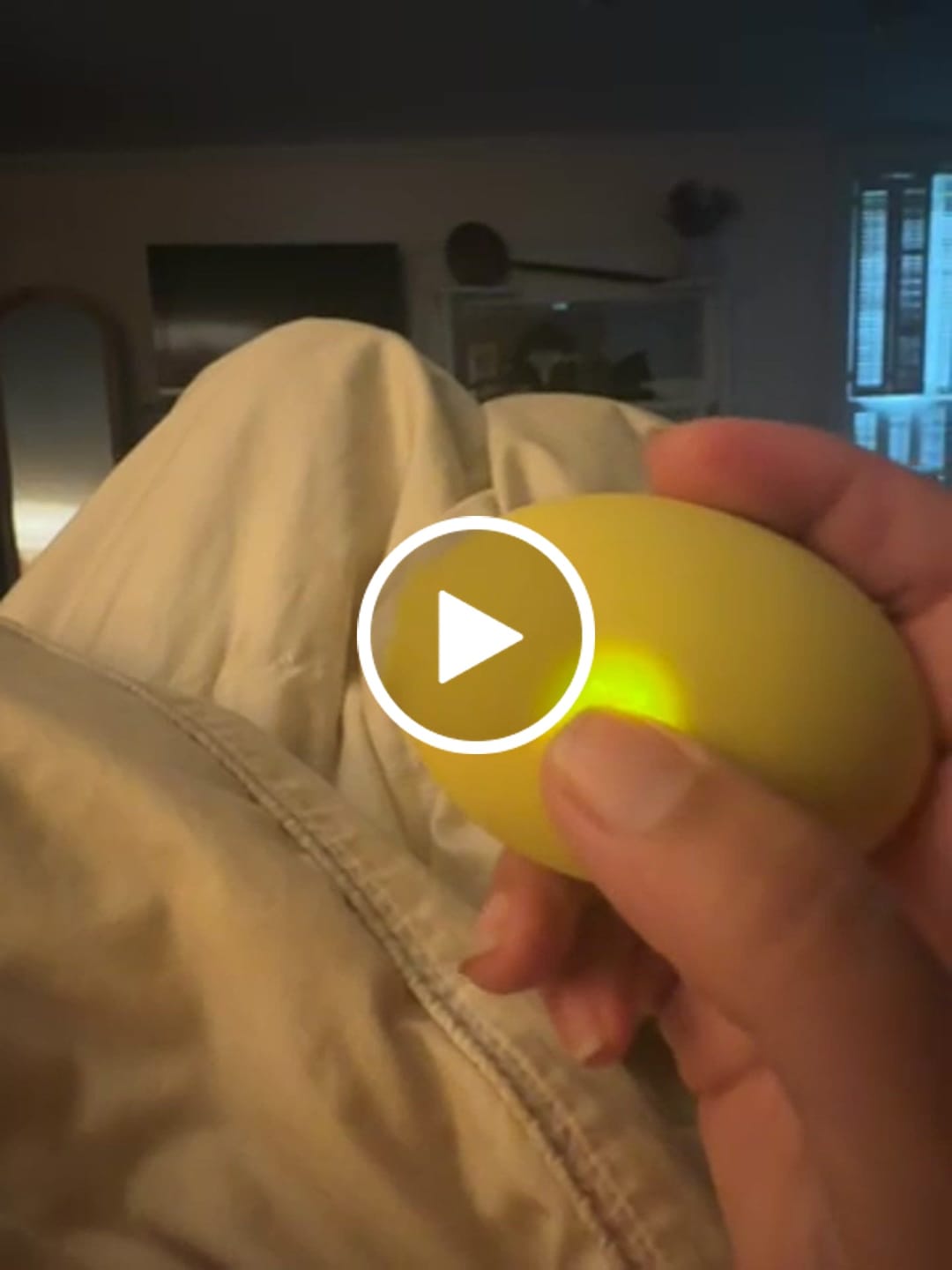 Customer video review of Lem Clitoral Massager