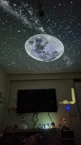 Customer photo review of Mini Proyector de Galaxia