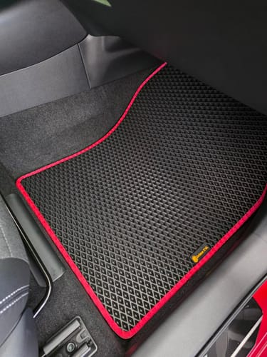 Customer photo review of Auto Fußmatten nach Maß - Komplettset