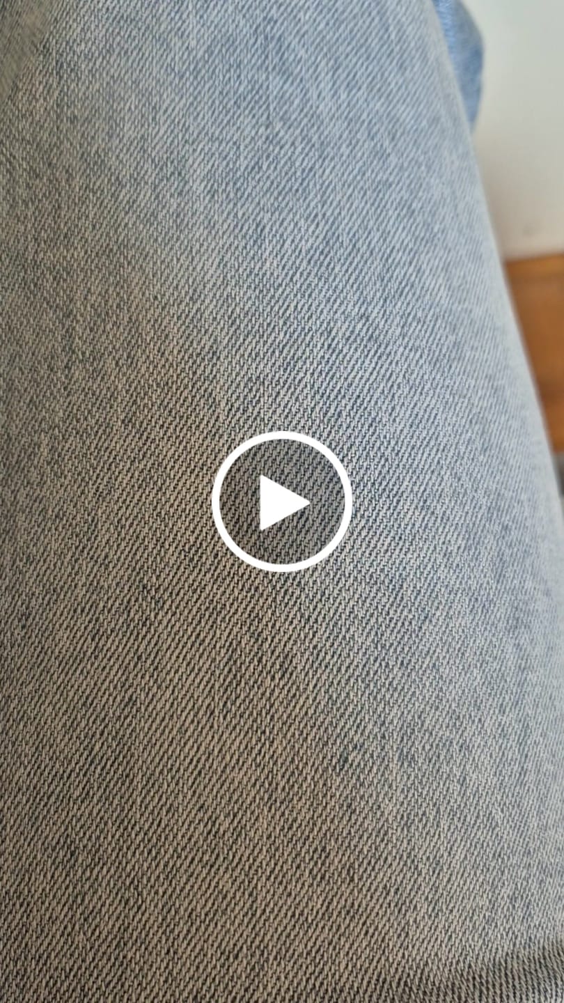 Customer video review of Classic makeup blender - black