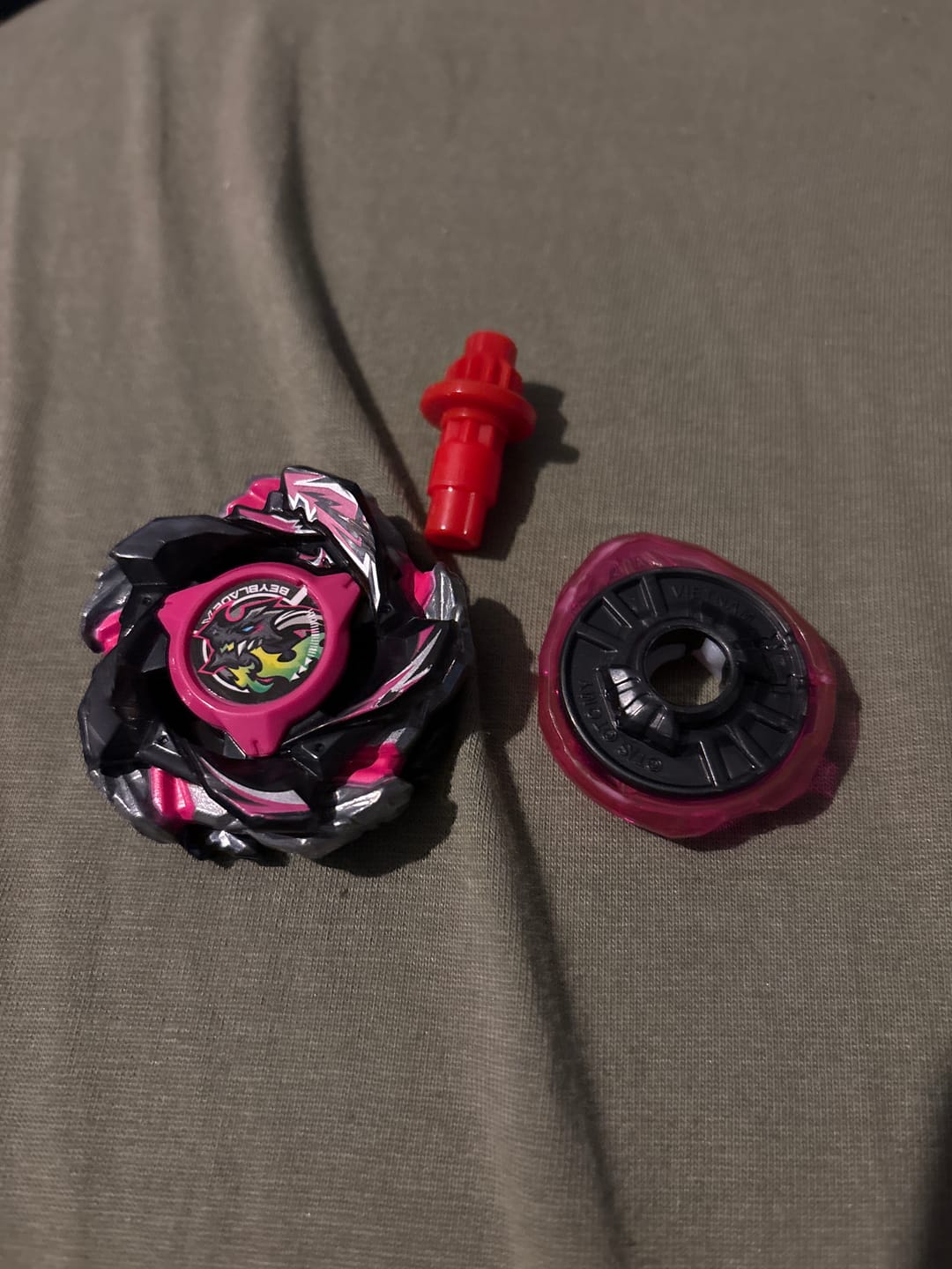 Customer photo review of Takara Tomy Beyblade CX-13 Bahamut Blitz BK1-50I