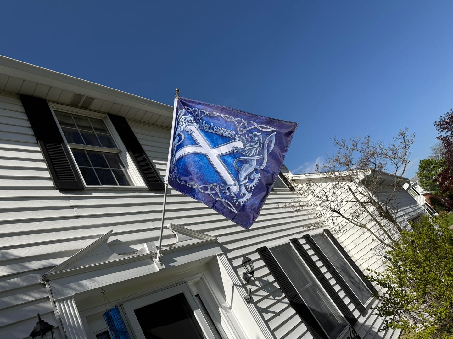 Customer photo review of Scottish MacLennan Clan Badge Flag Parade Silver Rampant Lion Emblem