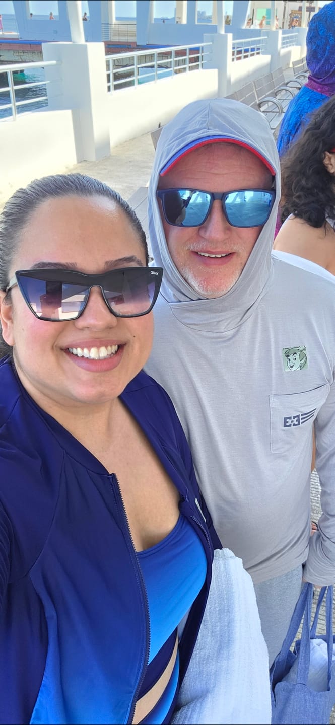 Customer photo review of Original Free Sunshields Bamboo Hooded Long Sleeve Shirt