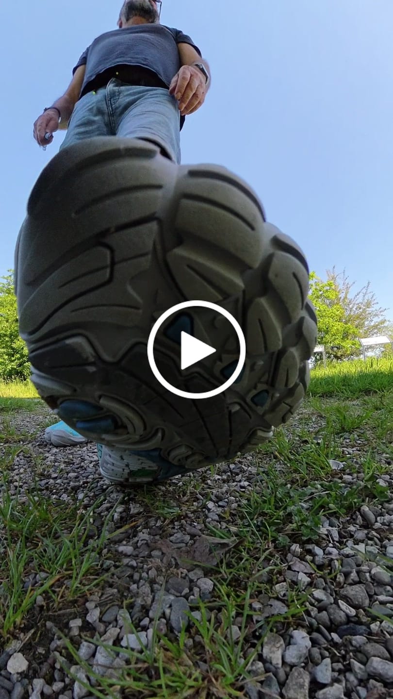 Customer video review of Free Ⅰ - Barfußschuhe